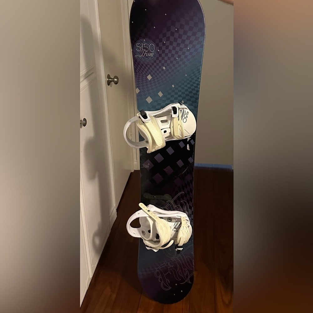 Snowboard 5150 with bindings ( 158 cm; pickup only in SF Valley)